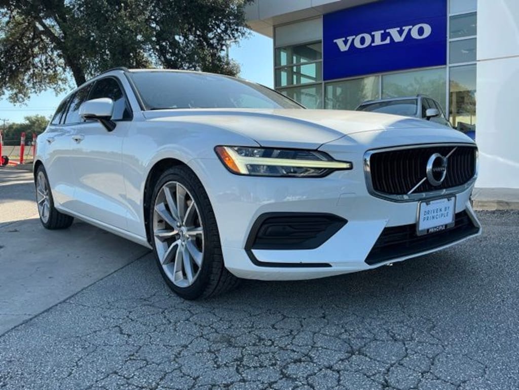 Used 2020 Volvo V60 T5 Wagon