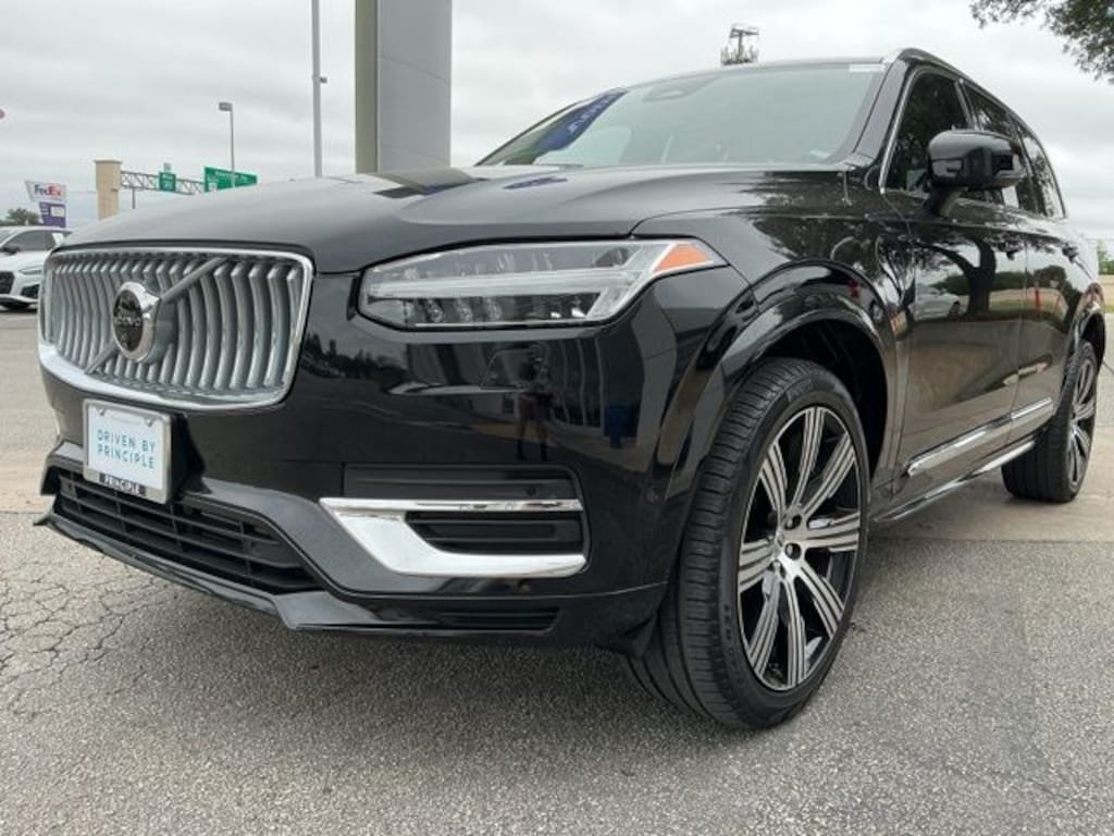 Certified 2024 Volvo XC90 Recharge Plug-In Hybrid T8 Plus Bright Theme 7 Passenger SUV