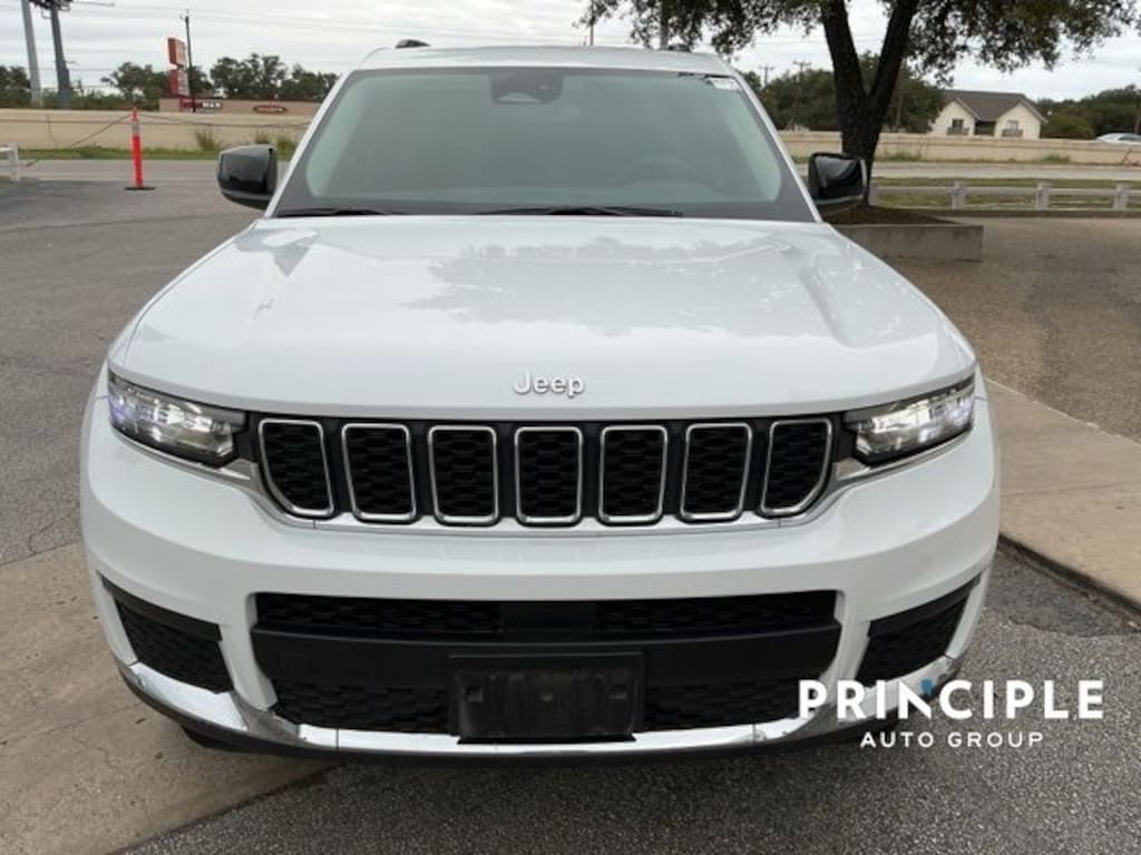 Used 2022 Jeep Grand Cherokee L Laredo SUV