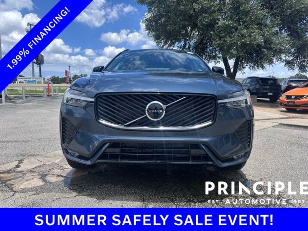 New 2026 Volvo XC60 B5 Core SUV