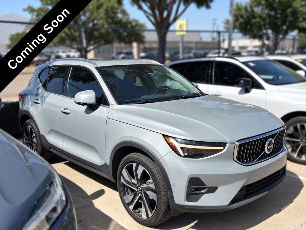Certified 2024 Volvo XC40 B5 Plus Bright Theme SUV