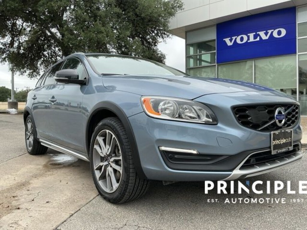 Used 2018 Volvo V60 Cross Country T5 Wagon