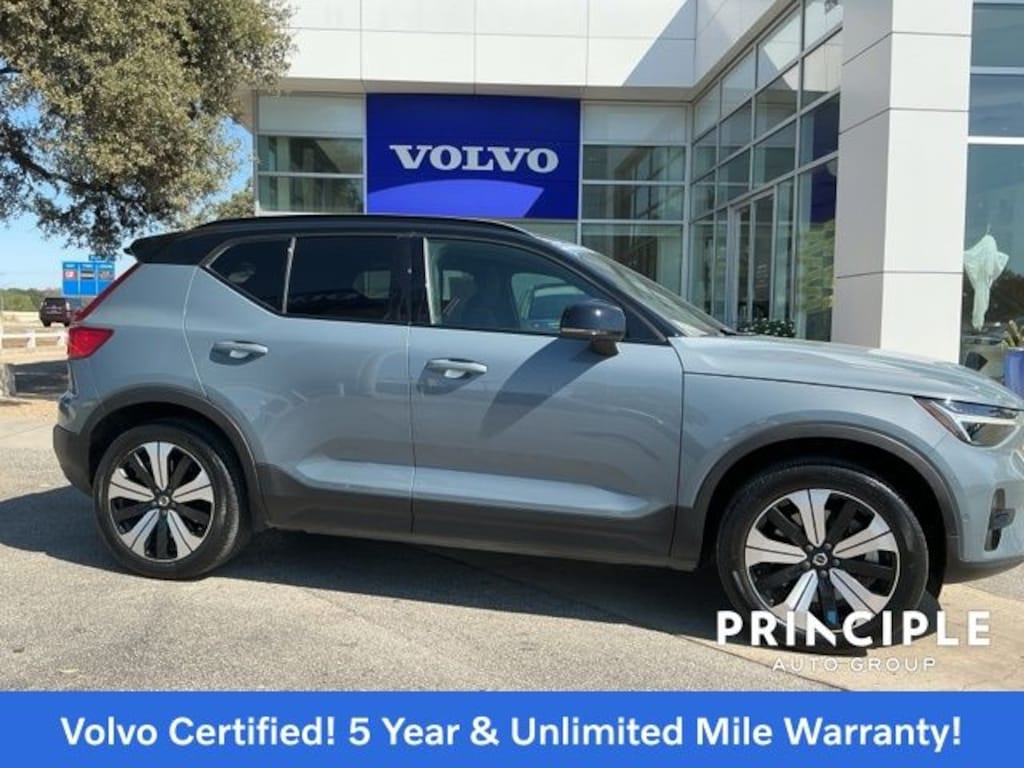 Certified 2023 Volvo XC40 Recharge Pure Electric Twin Plus SUV