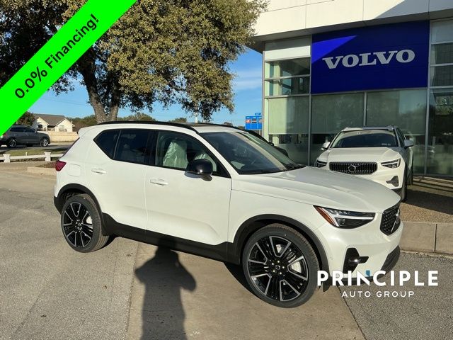 2026 Volvo XC40 Ultra's photo
