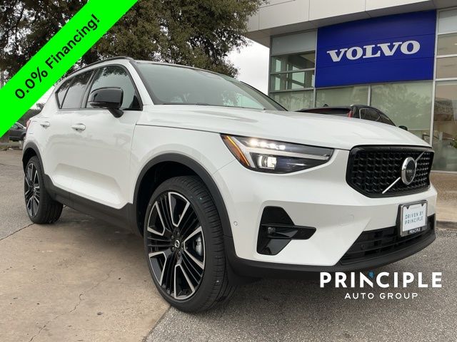 2026 Volvo XC40 Ultra's photo