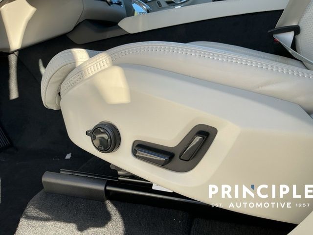 2026 Volvo XC90 Ultra - Photo 23