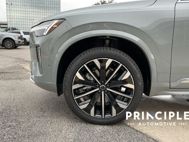 2026 Volvo XC90 Ultra - Photo 9