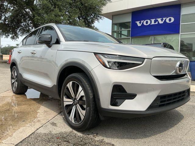 2023 Volvo C40 P8 Recharge Core AWD's photo