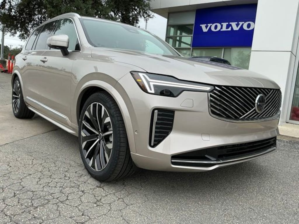 New 2026 Volvo XC90 B6 Ultra 6-Seater SUV