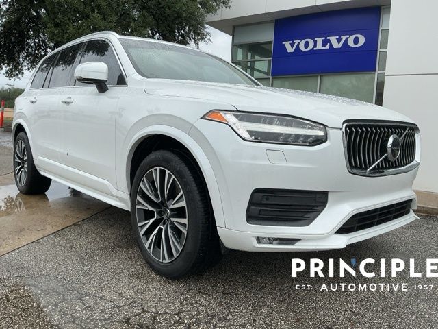 2021 Volvo XC90 T5 Momentum FWD's photo