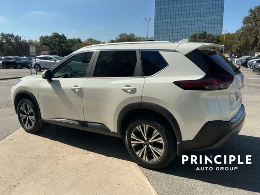 Used 2023 Nissan Rogue SV SUV