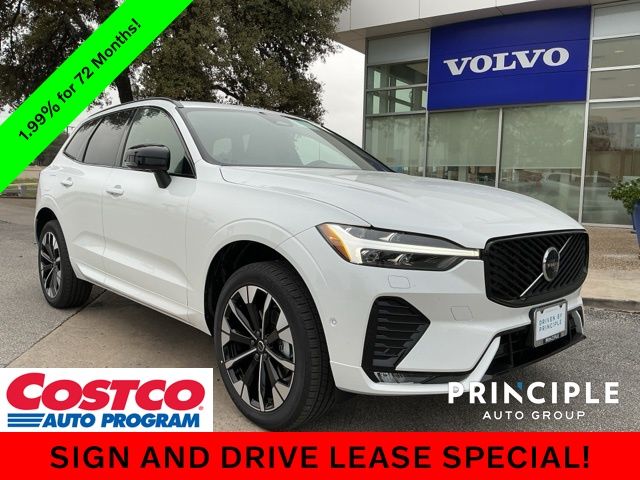 2026 Volvo XC60 Plus's photo