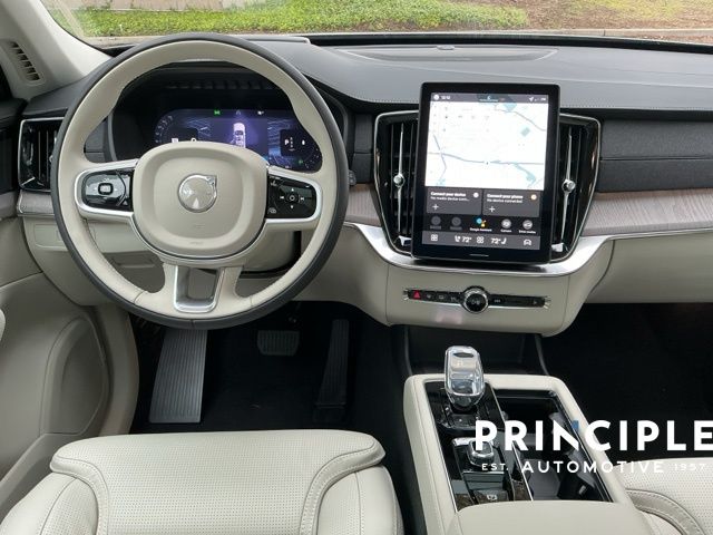 2026 Volvo XC90 Ultra - Photo 17