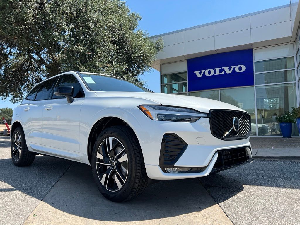 New 2027 Volvo XC60 B5 Core