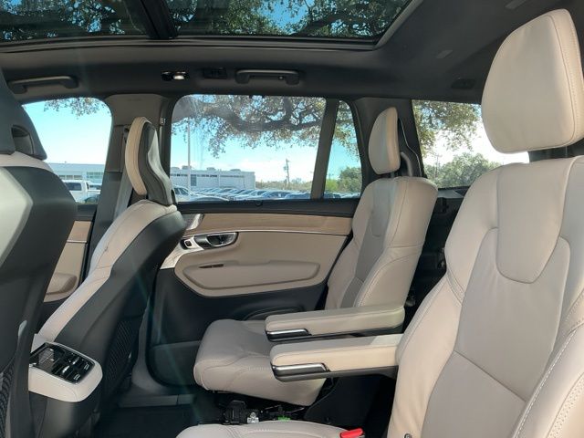 2026 Volvo XC90 Ultra - Photo 26
