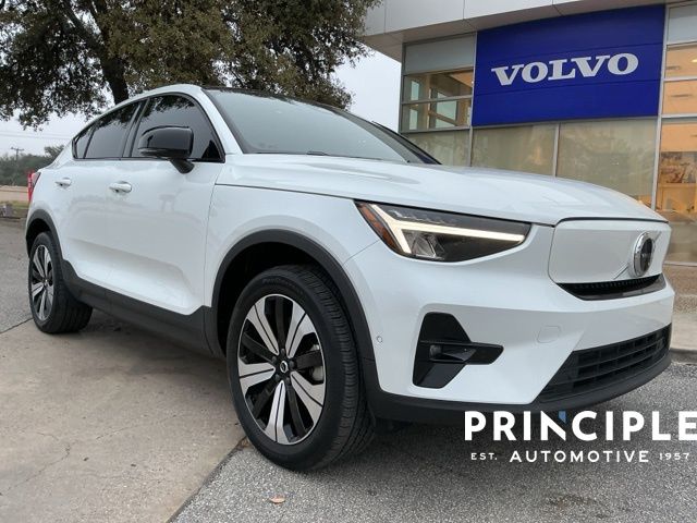 2023 Volvo C40 Plus