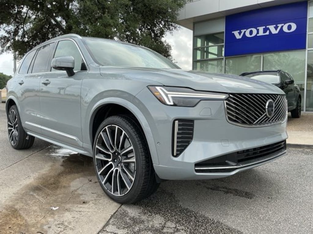 New 2026 Volvo XC90 B6 Plus 7-Seater SUV