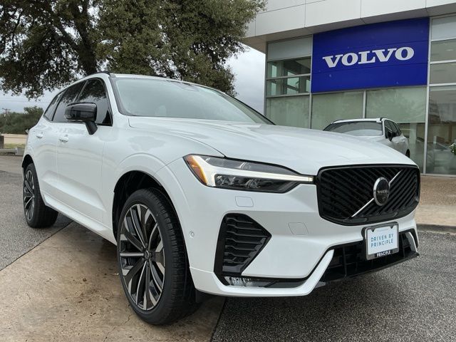 2026 Volvo XC60 B5 Ultra Dark AWD's photo