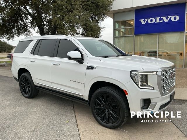 2021 GMC Yukon Denali's photo