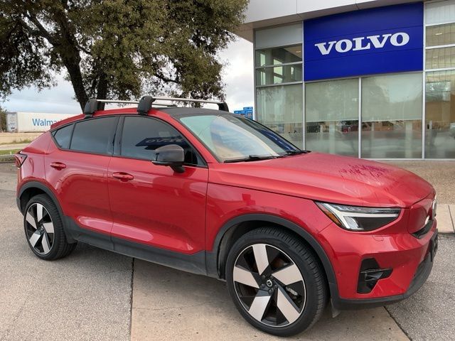 2023 Volvo C40 Plus's photo