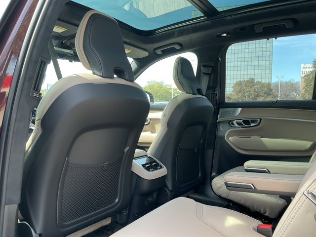 2026 Volvo XC90 Ultra - Photo 29