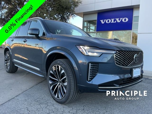 2026 Volvo XC90 Plus's photo