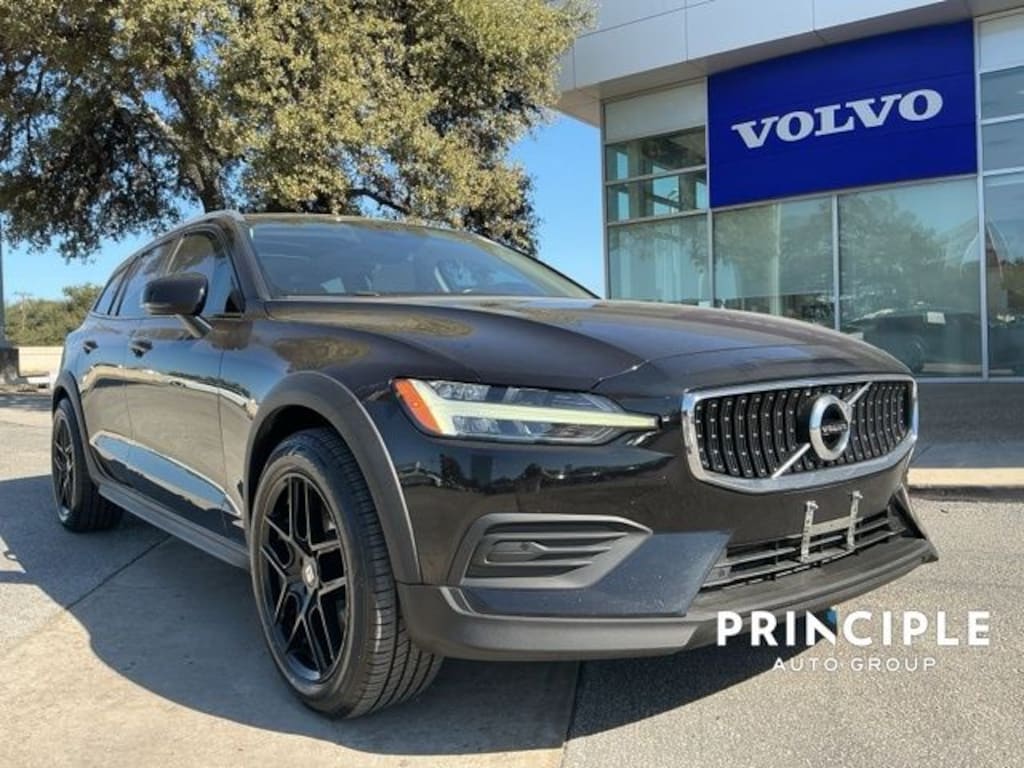 Used 2020 Volvo V60 Cross Country T5 Wagon