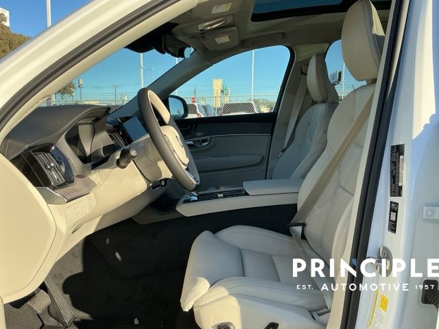 2026 Volvo XC90 Ultra - Photo 25