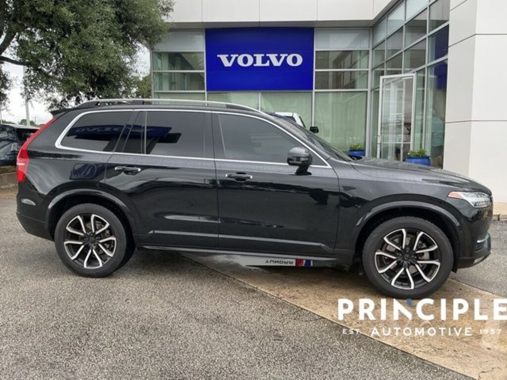 Used 2019 Volvo XC90 T6 Momentum SUV
