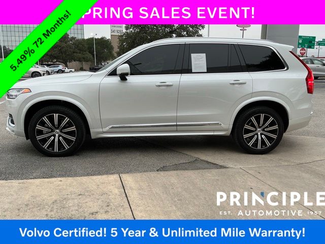 2025 Volvo XC90 B5 Core Bright 4WD's photo