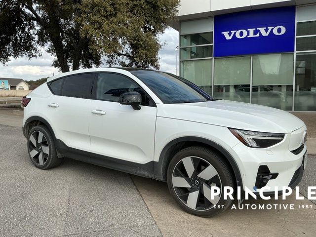 2023 Volvo C40 Plus