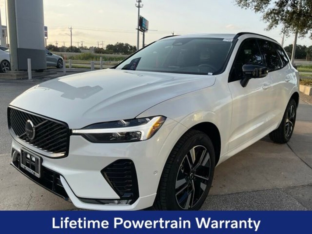 New 2026 Volvo XC60 B5 Plus SUV