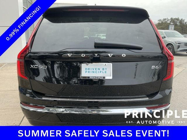 2026 Volvo XC90 Ultra - Photo 11