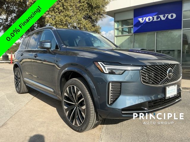 2026 Volvo XC90 Plus's photo