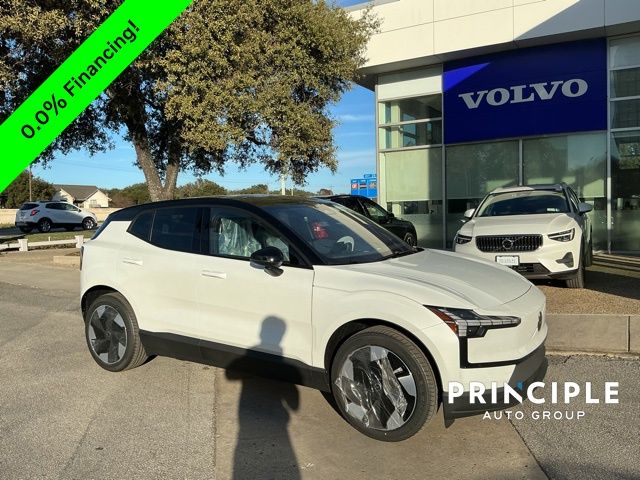 2026 Volvo EX30 Plus's photo