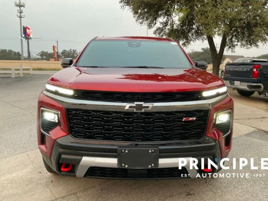 Used 2024 Chevrolet Traverse Z71 SUV