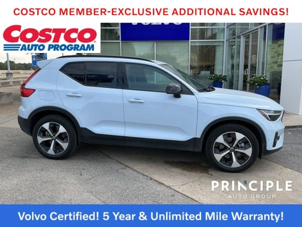 Certified 2025 Volvo XC40 B5 Plus Dark Theme SUV