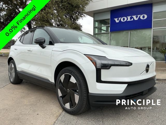 2026 Volvo EX30 Plus's photo
