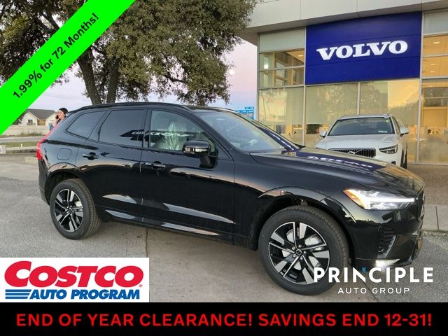 2026 Volvo XC60 Core's photo