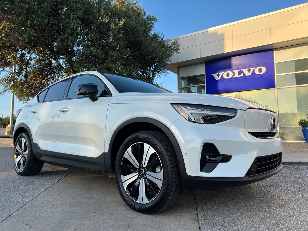 2023 Volvo C40 Recharge Pure Electric
