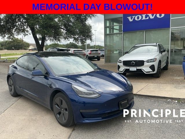 2023 Tesla Model 3 -'s photo