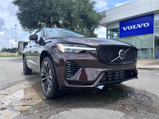 New 2026 Volvo XC60 plug-in hybrid T8 Ultra