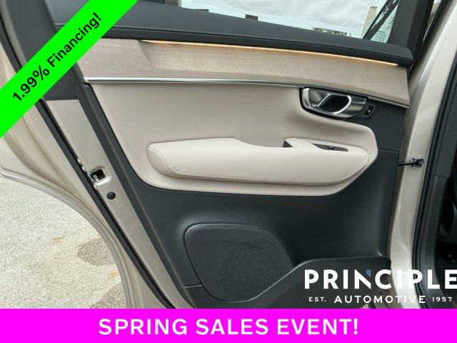 2026 Volvo XC90 Plus - Photo 29