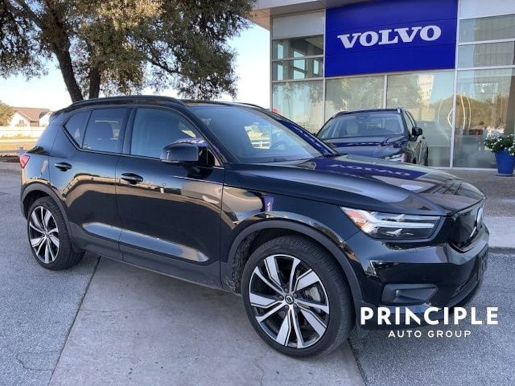 Certified 2021 Volvo XC40 Recharge Pure Electric P8 SUV