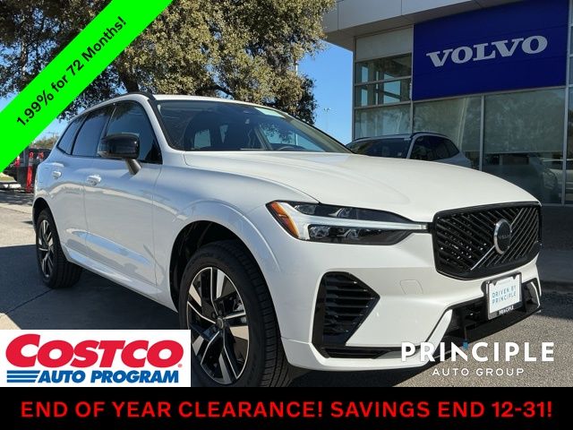 2026 Volvo XC60 Core's photo