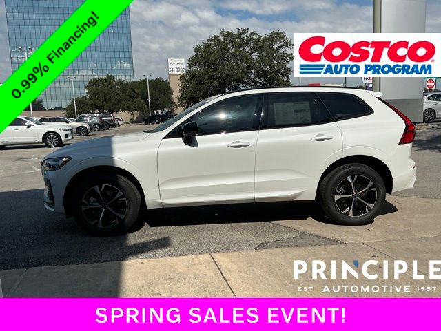 2026 Volvo XC60 B5 Core Dark AWD's photo