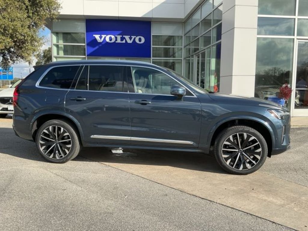 New 2026 Volvo XC90 B6 Plus 7-Seater SUV