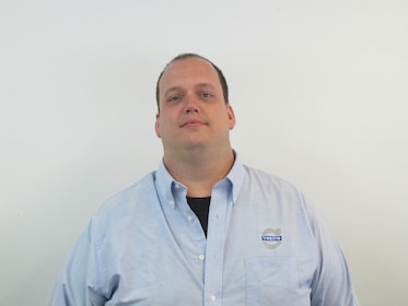Staff member Mark R. from 0a51b31a7338