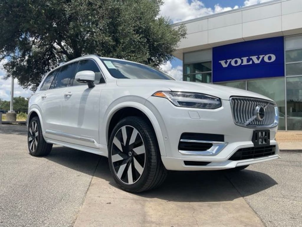 Certified 2023 Volvo XC90 Recharge Plug-In Hybrid Ultimate SUV