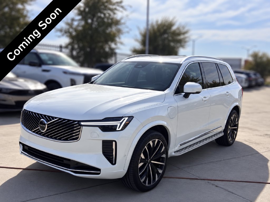  Volvo XC90 Plug-In Hybrid